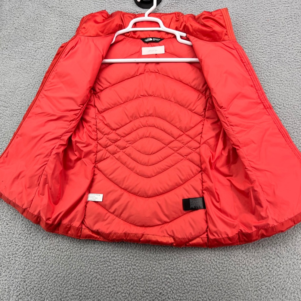 The North Face Puffer Vest 550 Down Womens Small Red Quilted Full Zip Insulated
